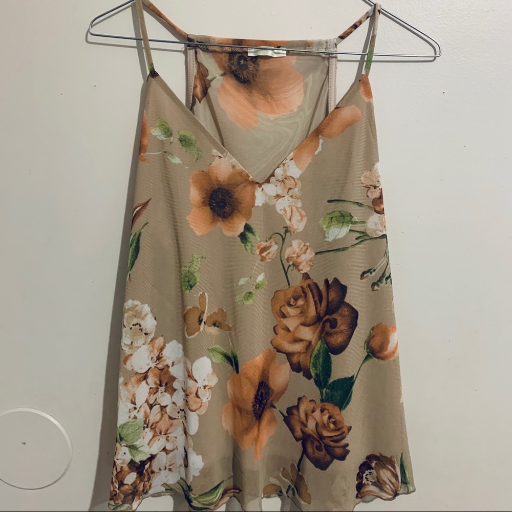 Cute beige flower top